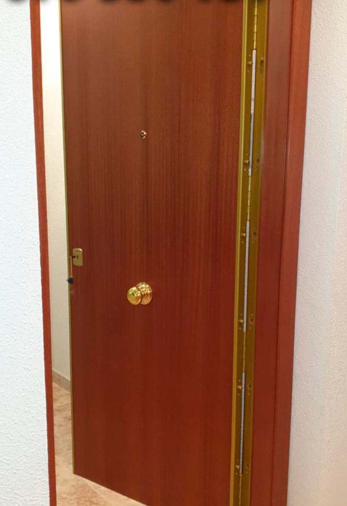 Puerta blindada en Barcelona